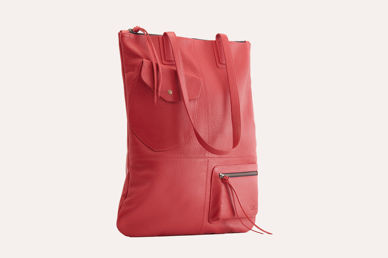 Vibelux Pocketed Leather Convertible Tote